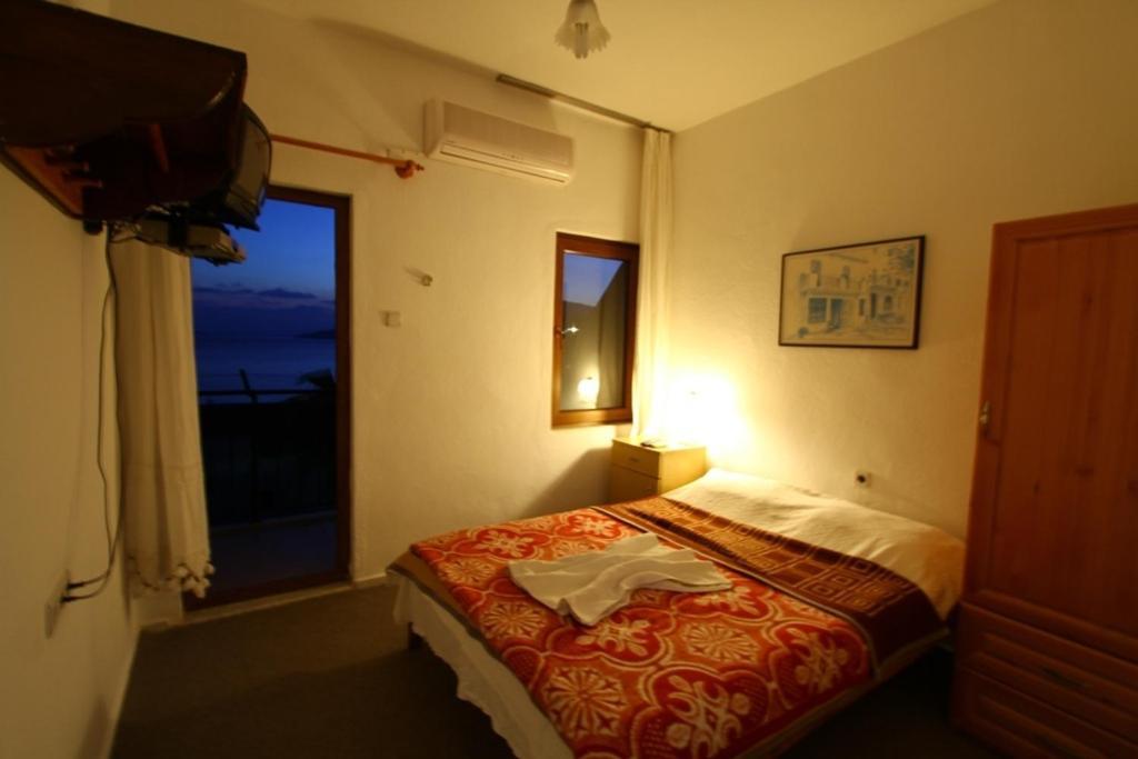 Kalkan Gul Pension Rum bild